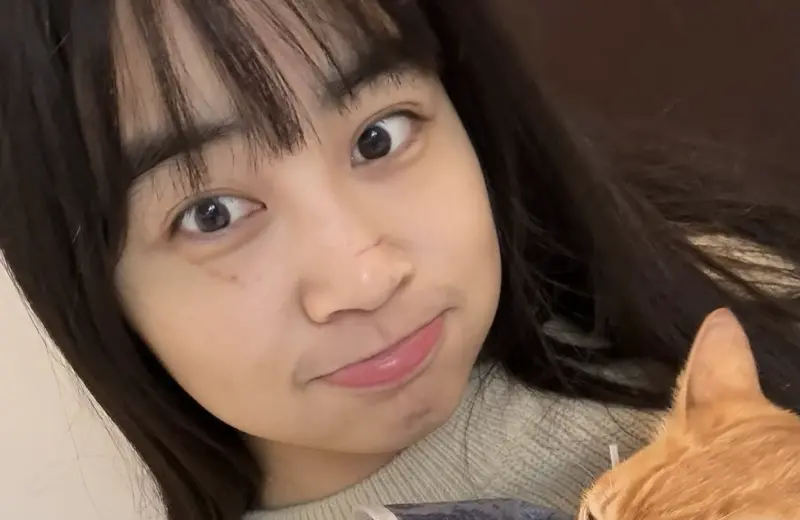 ▲陳伊開工當日臉被寶貝貓咪抓到破相，留下2道紅紅的傷痕，讓許多粉絲看了都相當不捨。（圖／翻攝自陳伊 IG）