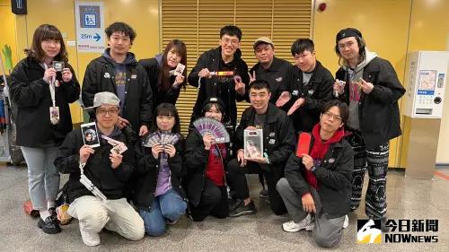 ▲YOASOBI台灣應援團。（圖／記者陳雅蘭攝）