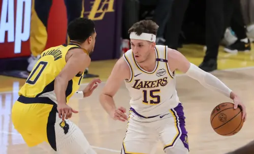 Reaves最適合的定位仍是第2持球點。(圖/美聯社/達志影像) ▲Reaves最適合的定位仍是第2持球點。(圖/美聯社/達志影像)