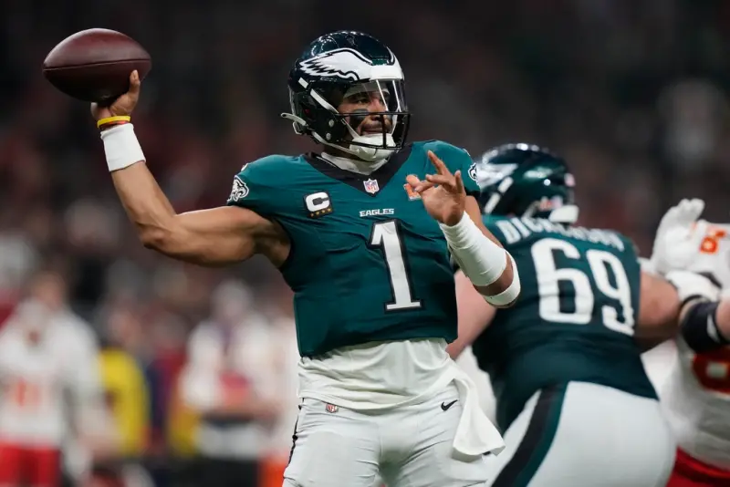 ▲2025年NFL新賽季將於9月4日開幕，由費城老鷹（Philadelphia Eagles）坐鎮主場迎戰宿敵達拉斯牛仔（Dallas Cowboys）。（圖／美聯社／達志影像）