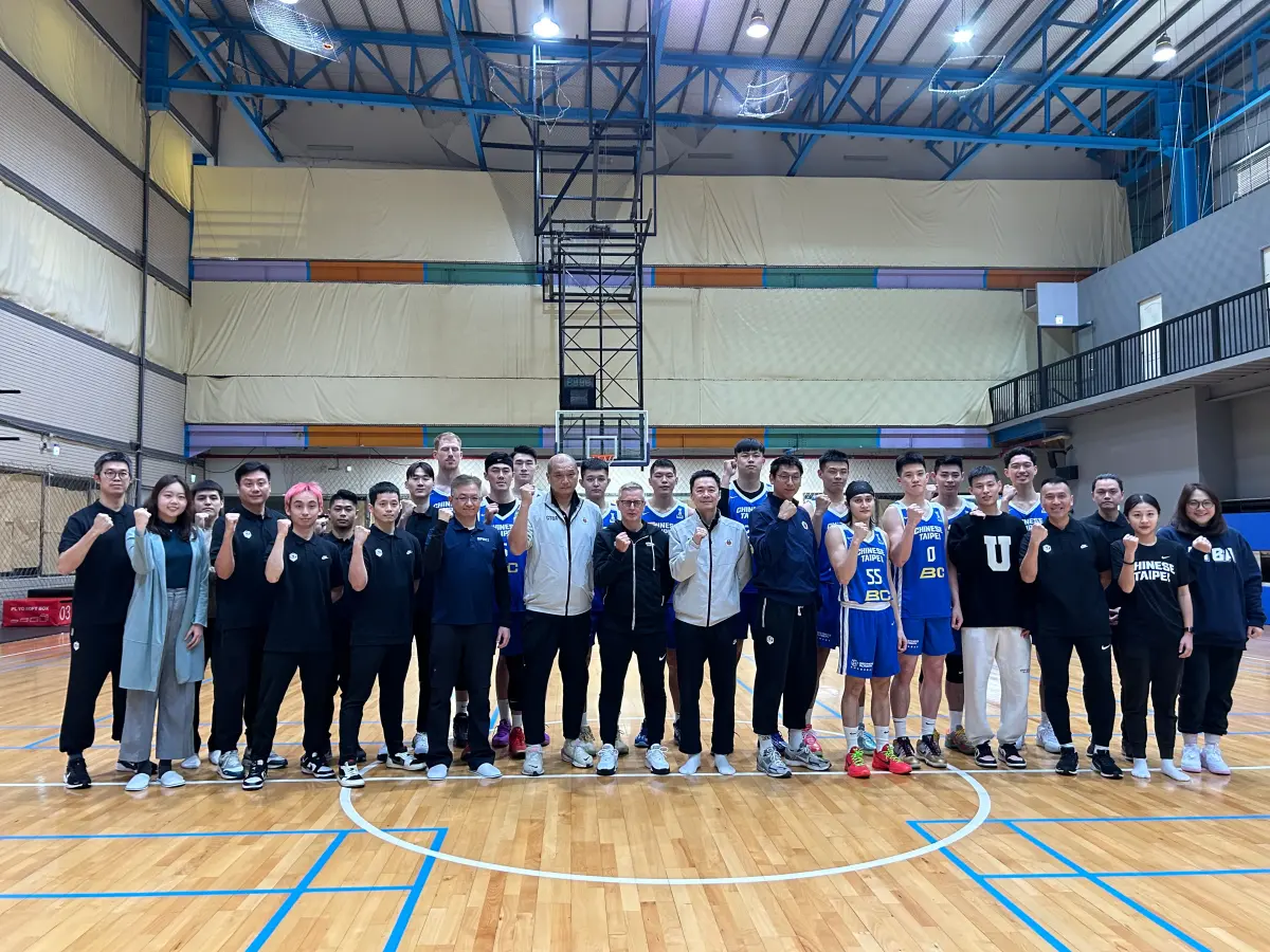 ▲亞洲盃資格賽第三階段開打在即，中華籃協今（10）日公布16人名單異動，陳盈駿、胡瓏貿、林秉聖因傷退出，總教練圖齊與教練團討論後，經過選訓會議通過，由游艾喆、周桂羽、林信寬取代。另外，林俊吉、陳冠全分別於2月6日、2月8日於訓練時、比賽時受傷，醫療團隊及總教練會另行評估。（圖／中華男籃提供）