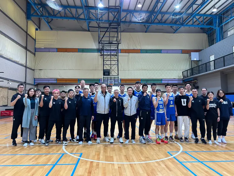 ▲亞洲盃資格賽第三階段開打在即，中華籃協今（10）日公布16人名單異動，陳盈駿、胡瓏貿、林秉聖因傷退出，總教練圖齊與教練團討論後，經過選訓會議通過，由游艾喆、周桂羽、林信寬取代。另外，林俊吉、陳冠全分別於2月6日、2月8日於訓練時、比賽時受傷，醫療團隊及總教練會另行評估。（圖／中華男籃提供）