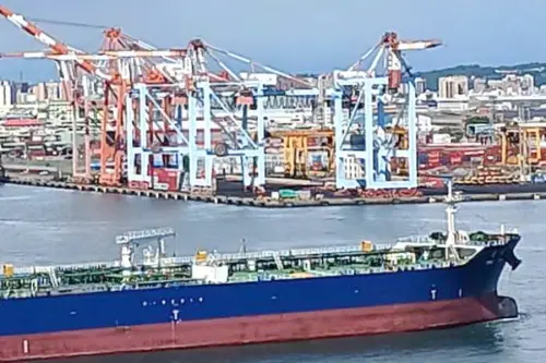 ▲台灣港務公司在穩固核心本業發展外，積極推動離岸風電、水岸開發及轉投資事業等多元營運，期打造低碳永續港口。(圖／台灣港務公司提供)