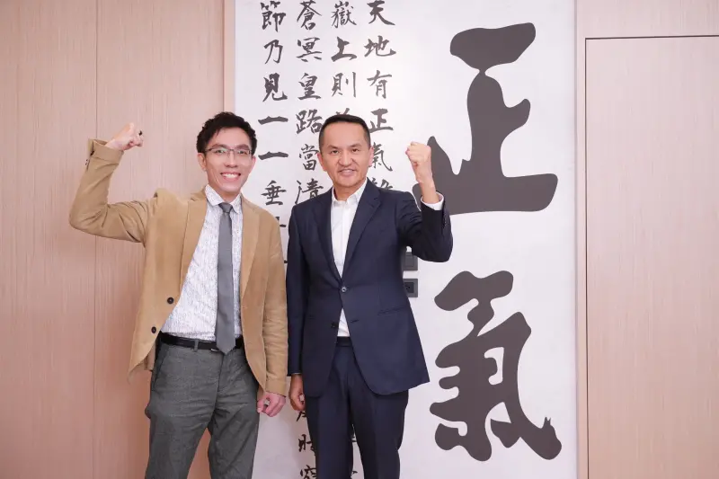 ▲愛爾麗國際醫療集團發起「民間國家隊」，希望結合企業力量強化全民防詐意識。響應此行動，朝和生醫正式加入，幫助更多人識破詐騙手法。（圖／朝和生醫提供）