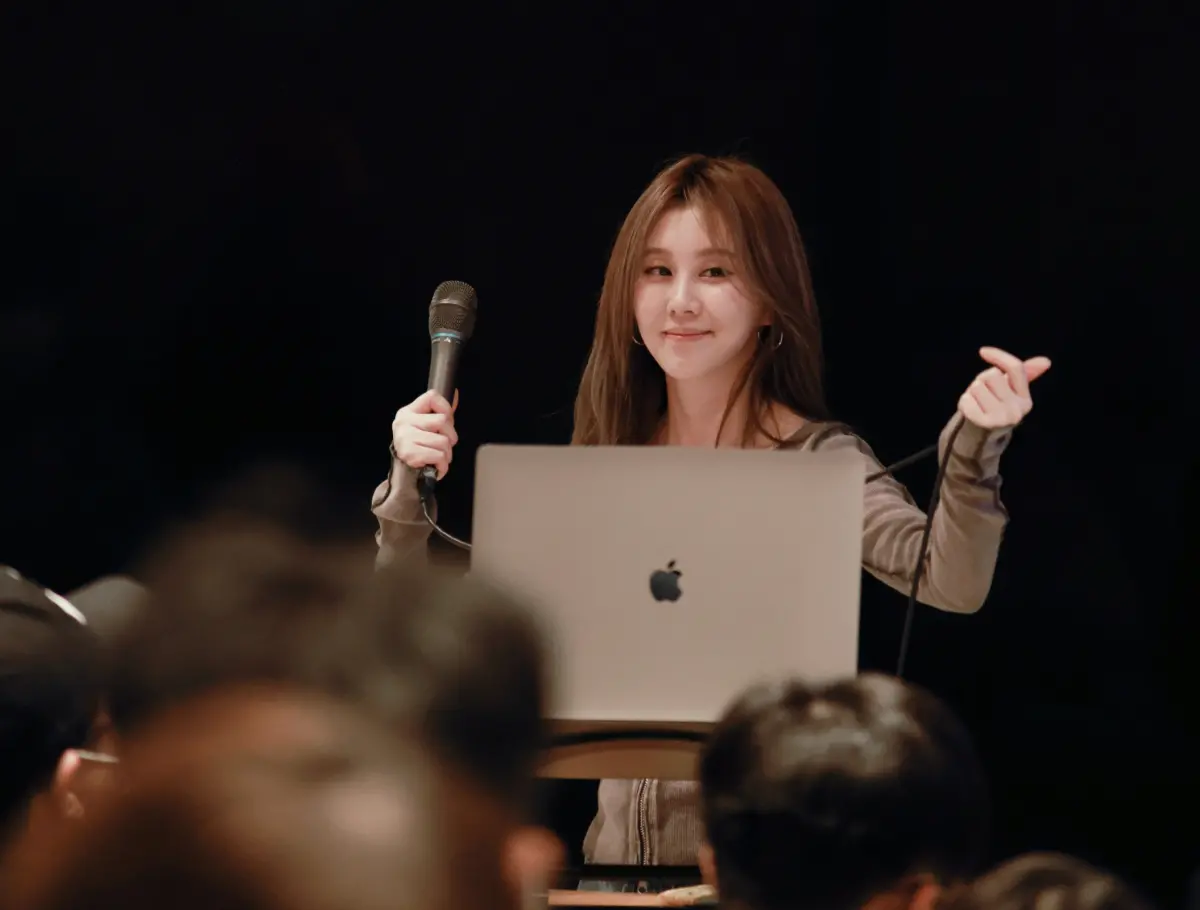 ▲白安剛出道首張專輯就爆紅，但後續出輯成績卻很慘，她近日罕見吐露低潮過往，認為以前「常被音樂玩。」（圖／相信音樂提供）