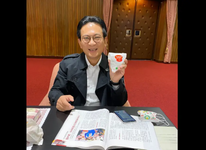 ▲民進黨立委林俊憲是總統賴清德子弟兵,去年立委選舉得票率逼近8成,相當驚人。(圖/翻攝林俊憲臉書)