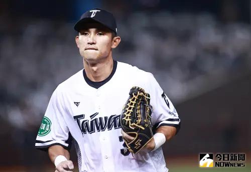 ▲台韓交流賽,中華隊外野手陳文杰。(圖/記者葉政勳攝 , 2025.02.12) ▲中華隊外野手陳文杰。(圖/記者葉政勳攝 , 資料照)