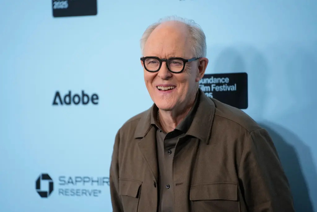 ▲美國演技派男星約翰萊斯高被傳已經和《哈利波特》影集版劇組洽談扮演「霍格華茲」校長鄧不利多，過去最為觀眾熟悉的角色之一是《史瑞克》裡聲音演出的大反派「法克大人」，也曾經在《星際效應》等片亮相。（圖／美聯社／達志影像）