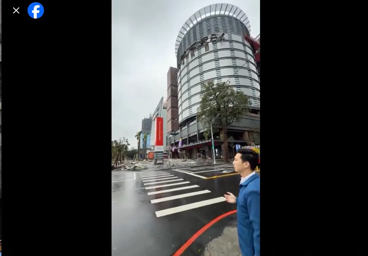 ▲國民黨立委廖偉翔到台中新光三越氣爆現場直播，惹惱罷免團體。（圖／翻攝廖偉翔臉書，2025.02.13）