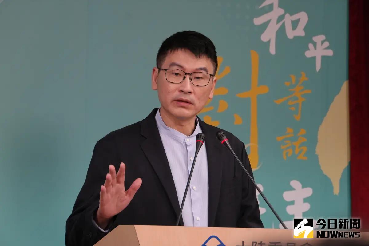 ▲台中新光三越氣爆，造成澳門一家7口2死1重傷，陸委會副主委梁文傑表示，將協助家屬來台。（圖／記者呂炯昌攝，2025.02.13）