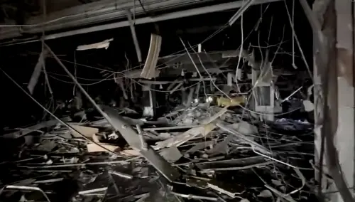 ▲新光三越台中中港店氣爆現場，原本的美食櫃位被炸得面目全非。（圖／台中市政府提供，2025.02.13）