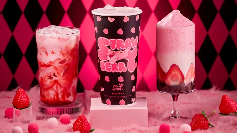 ▲2月14日西洋情人節快樂，夢幻新品草莓慕斯、搖搖草莓、雪頂蕎麥輕乳開喝！可不可、萬波、得正、Mr. Wish、迷客夏、CoCo、功夫茶等8大手搖飲料「買一送一」一次整理。（圖／功夫茶提供）