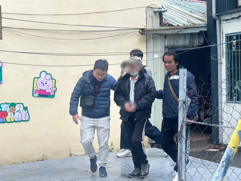 影／高雄連環分屍案凶嫌弟藏身處曝光　警逮捕逃亡2年的通緝犯