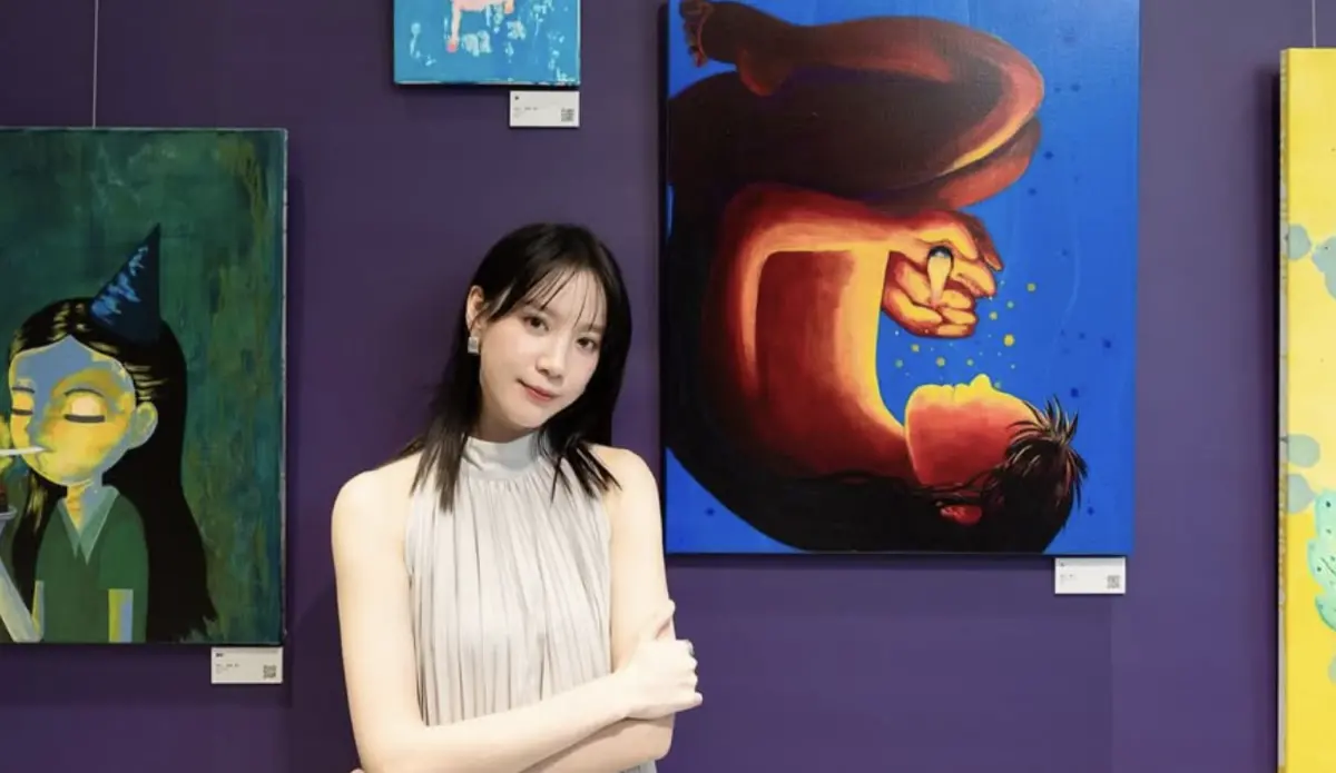 ▲台中新光三越中港店12樓今（13）日傳出氣爆意外！當時女星程予希就在7樓辦展，而她也透過社群曝光現況，也感嘆：「希望大家都平安。」（圖／IG lyan616）