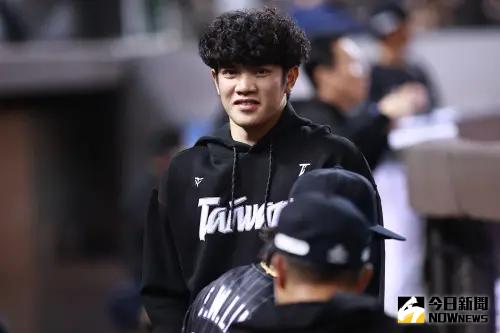 ▲林維恩與運動家簽約金破百萬級，是備受矚目的超級新人，但缺乏一級國際賽經驗，呂彥青恐怕得承擔更多責任。（圖／記者葉政勳攝 , 2025.02.13）