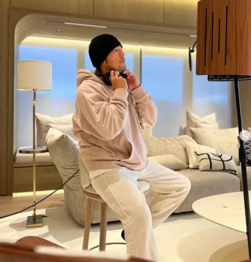 ▲周杰倫透露自己已經在錄音了。（圖／周杰倫IG）