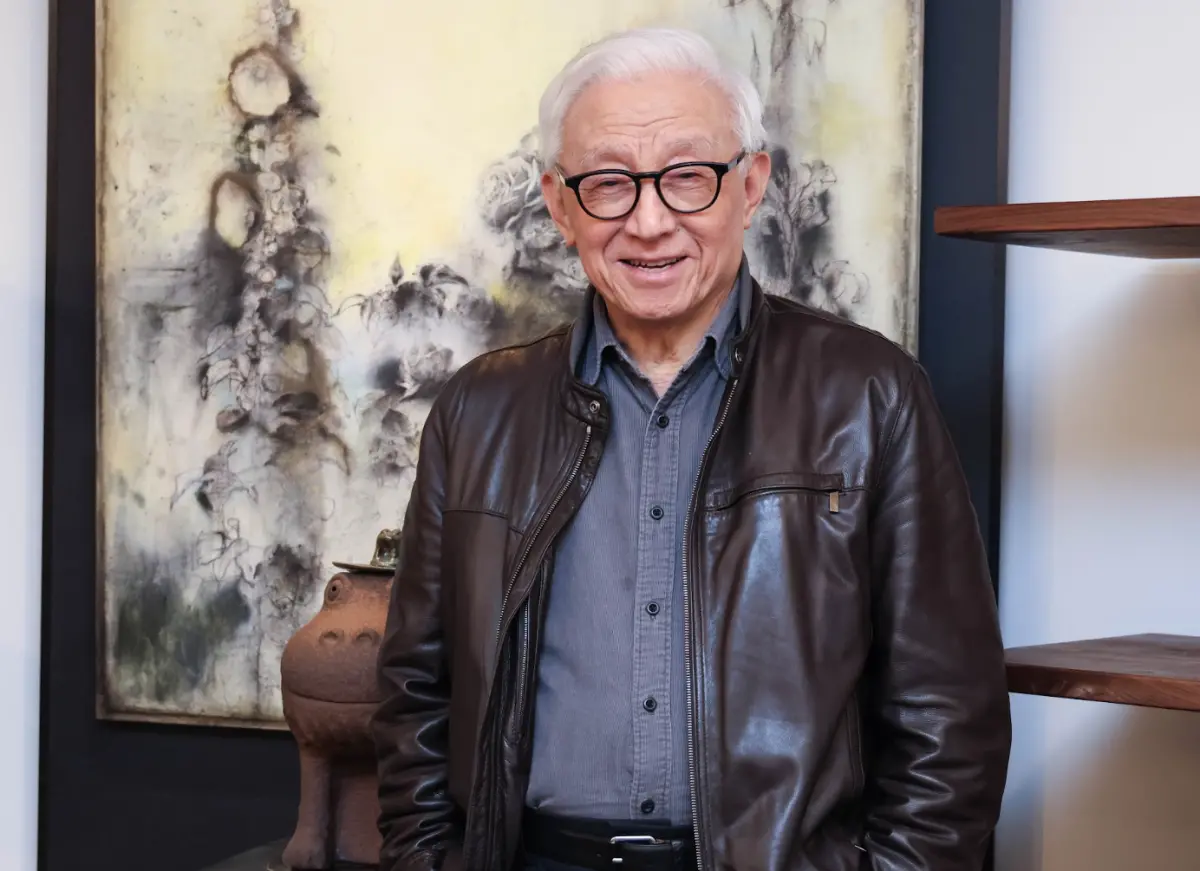 ▲資深媒體人謝寒冰日前爆料罷芯領銜人曹興誠2015年時在中國有過婚外情，並公佈多張偷情親密照。（圖／記者朱永強攝）