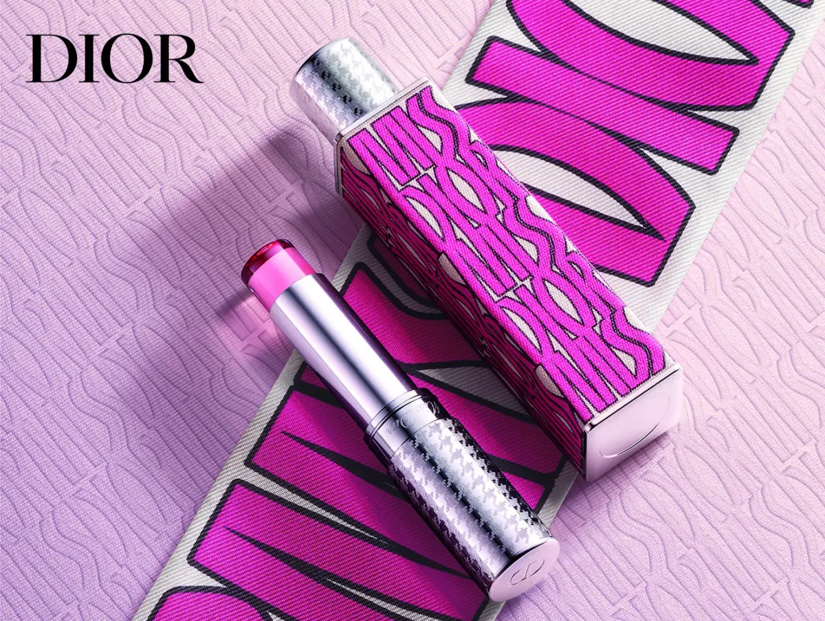 ▲板橋大遠百Dior迪奧親吻香膏限量外殼愛戀粉，推薦價1,200元。（圖／板橋大遠百提供）
