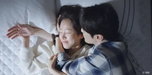 ▲《我的完美秘書》李浚赫和韓志旼在劇中互動甜蜜自然。（圖片提供：Hami Video）