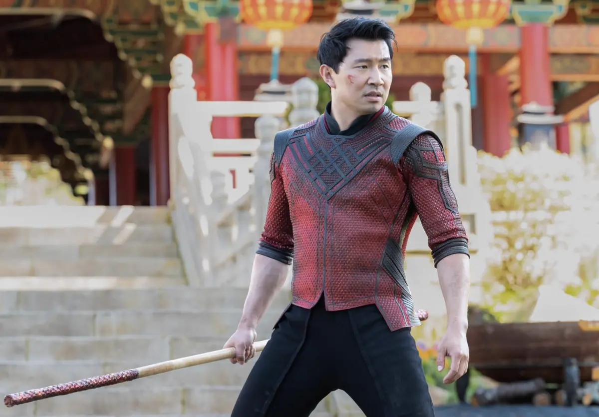 ▲《復仇者聯盟5》最激烈的打鬥，據傳要由劉思慕扮演的華裔英雄尚氣（如圖）包辦，而他也會和兩位經典版的Ｘ戰警同台，包括「Ｘ教授」派屈克史都華和「萬磁王」伊恩麥克連。（圖／摘自IMDb）