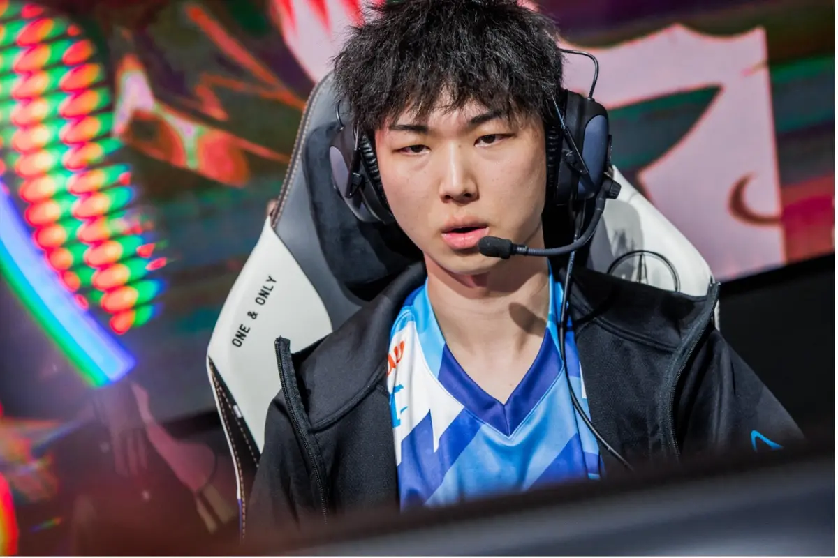 ▲電競選手李燦珠去年在越南將女友殺害後，企圖輕生，他的父親表示，因為孩子有躁鬱症，懷疑是治療疾病的藥物所害。（圖／翻攝自LoL Esports Photo）