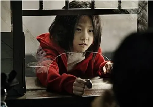 ▲金賽綸是知名童星,作品都飾演主角青少年角色居多。(圖/《大叔》劇照) ▲金賽綸是知名童星,作品都飾演主角青少年角色居多。(圖/《大叔》劇照)