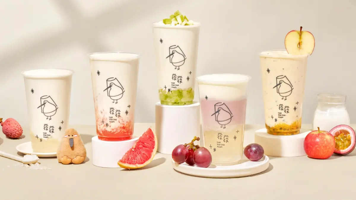 ▲飲料控2月草莓季迎接春天，大苑子、麻古、發發、萬波、可不可等8大手搖飲料品牌，都推出草莓、優格、輕乳茶等20款新品價格一次盤點，「買一送一」優惠喝起來。（圖／發發提供）