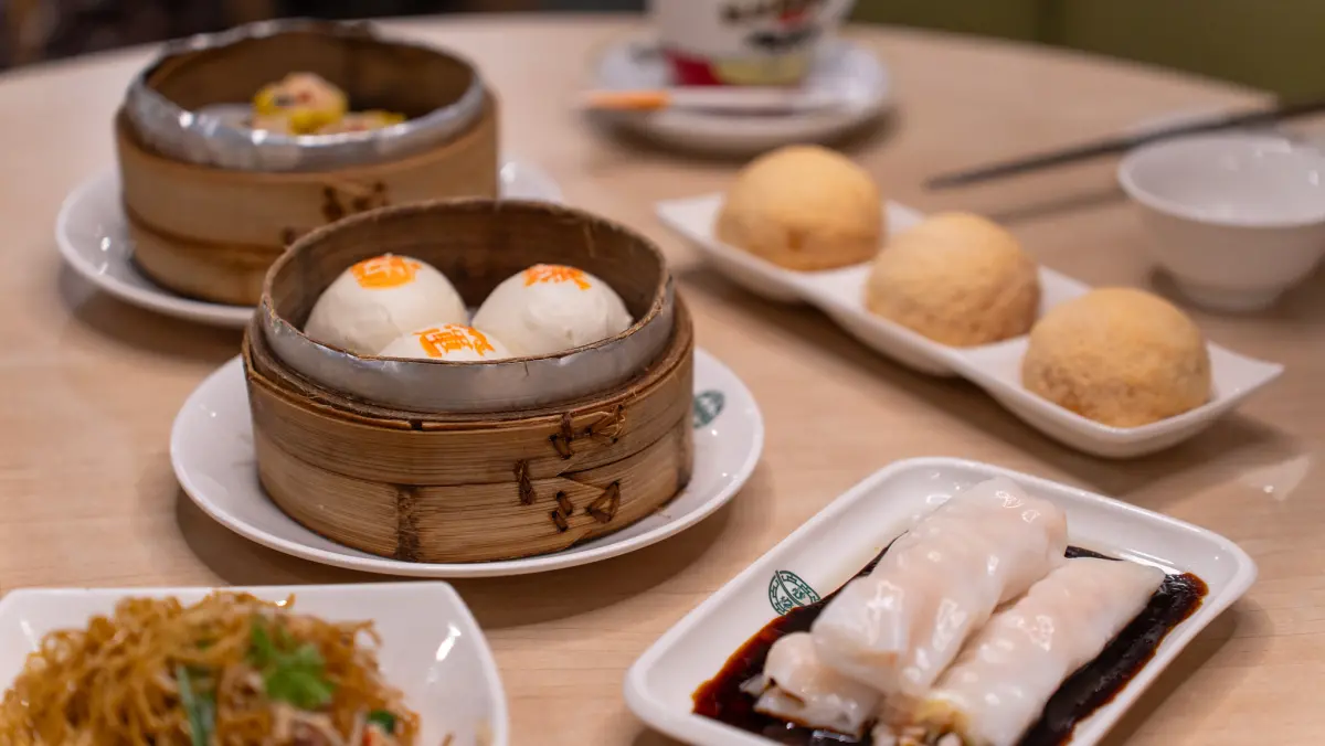 ▲知名港點餐廳「添好運」最近推出超狂優惠，在全台3家門市祭出「666元吃到飽」活動，讓老饕眼睛全亮。（圖/添好運臉書）