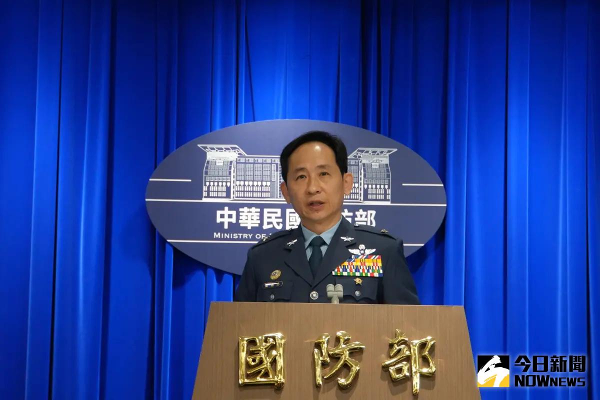 ▲勇鷹高教機失事墜海，空軍司令部督察長虞德忠少將表示，不排除鳥擊。（圖／記者呂炯昌攝，2025.02.18）