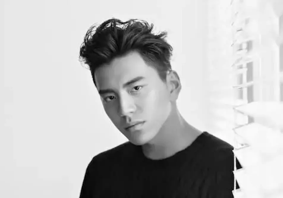 ▲ 藝人王大陸（如圖）於今（18）日因涉嫌逃避兵役被逮捕，演藝圈再掀逃兵風波，社會關注「閃兵」現象，本篇也整理出五位閃兵大王！（圖／王大陸臉書）