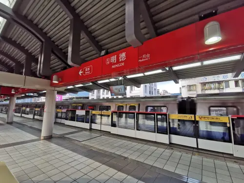 ▲鄰近北士科的捷運站則包含捷運淡水信義線的芝山站、明德站。(圖/翻攝Google評論) ▲鄰近北士科的捷運站則包含捷運淡水信義線的芝山站、明德站。(圖/翻攝Google評論)