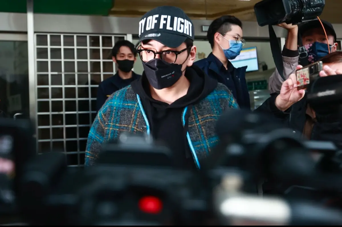 ▲王大陸（如圖）今（4）日爆出涉嫌殺人未遂，因不滿派車平台司機，便教唆富二代友人痛扁運將及派車員，導致2名受害者一度命危，稍早王大陸與友人在偵訊過後遭到聲押禁見。（圖／Nownews攝影中心）