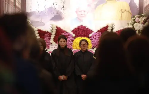 ▲林葉亭今(18)日為亡父舉辦告別式。(圖/NOWnews攝影中心) ▲林葉亭今(18)日為亡父舉辦告別式。(圖/NOWnews攝影中心)