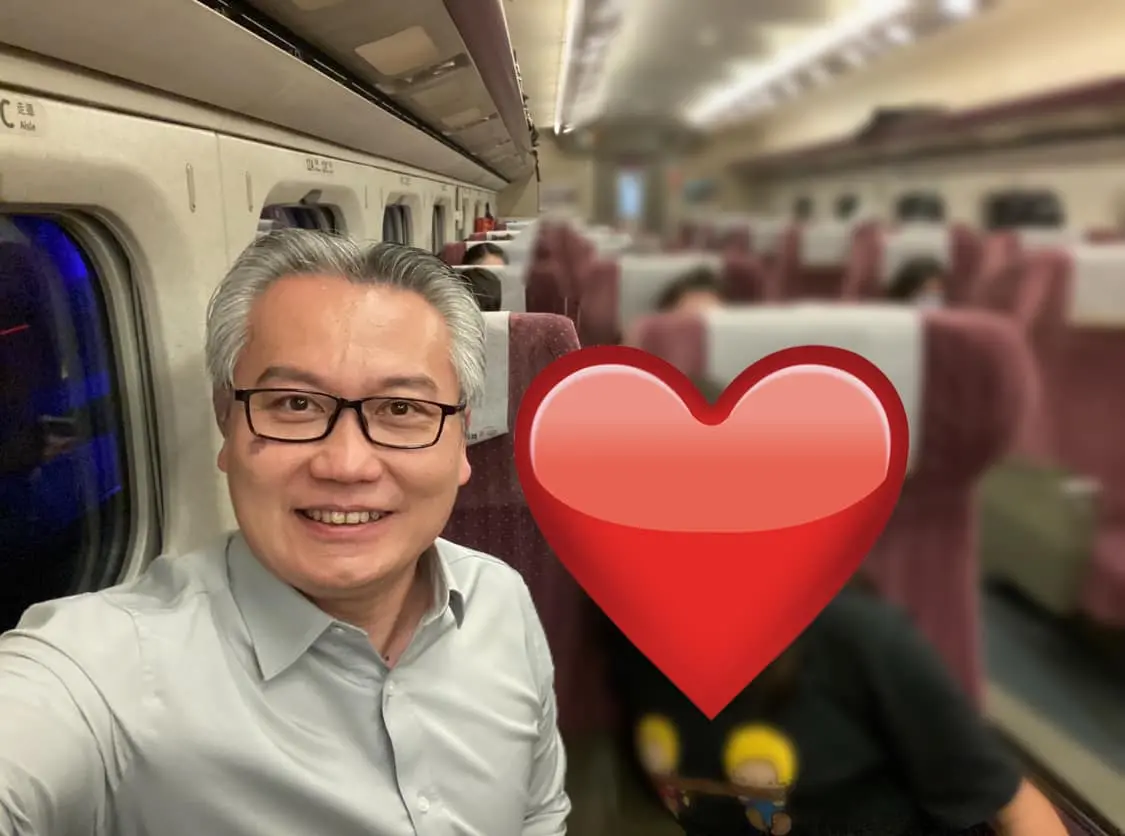 ▲名醫陳志金過去曾在高鐵上被一名女高中生求合照，近日收到照片後，才明白背後的真相。（圖／翻攝Icu醫生陳志金臉書粉專）