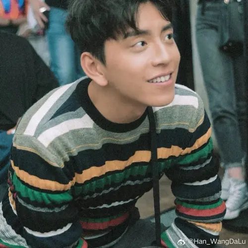 ▲王大陸逃兵被檢舉、15萬元交保，需要在3月13日報到、入伍，若無故缺席就會移送法辦。（圖／摘自王大陸微博）