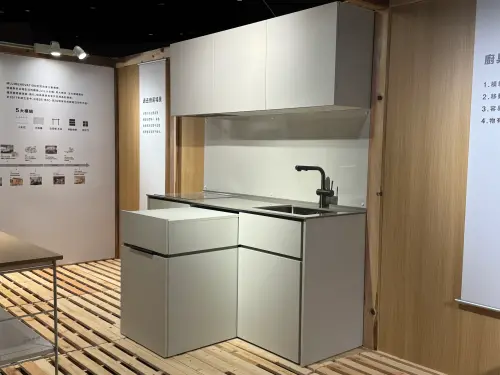 廚具尺寸與 MUJI 無印良品的料理道具、收納盒等皆可組合搭配 ▲廚具尺寸與 MUJI 無印良品的料理道具、收納盒等皆可組合搭配