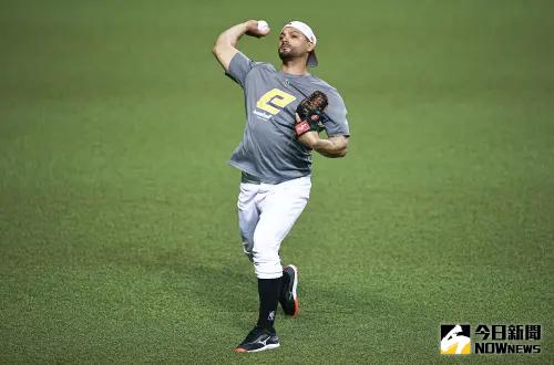 ▲經典賽資格賽西班牙隊投手雷法(Elian Leyva)預計將對中華隊先發。(圖/記者葉政勳攝 , 2025.02.20) ▲經典賽資格賽西班牙隊投手雷法(Elian Leyva)預計將對中華隊先發。(圖/記者葉政勳攝 , 2025.02.20)