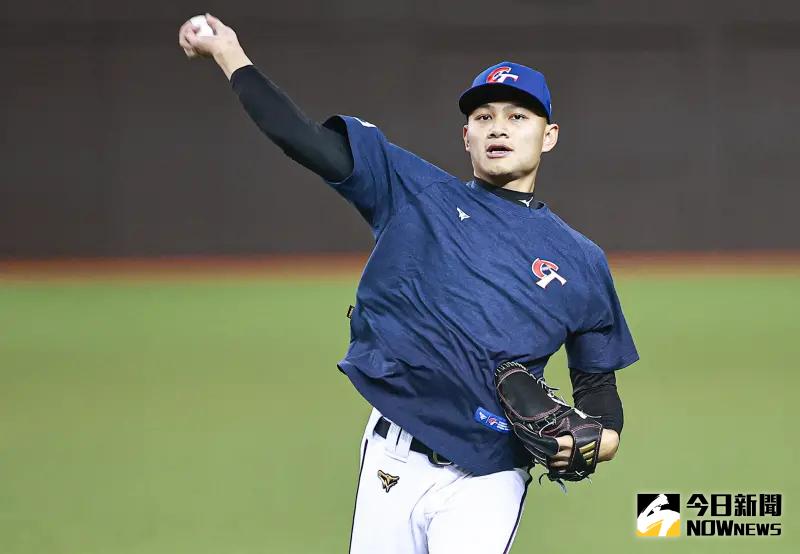 ▲經典賽資格賽中華隊投手徐若熙身體狀況回報正常，教練團將適時安排他登板。（圖／記者葉政勳攝）