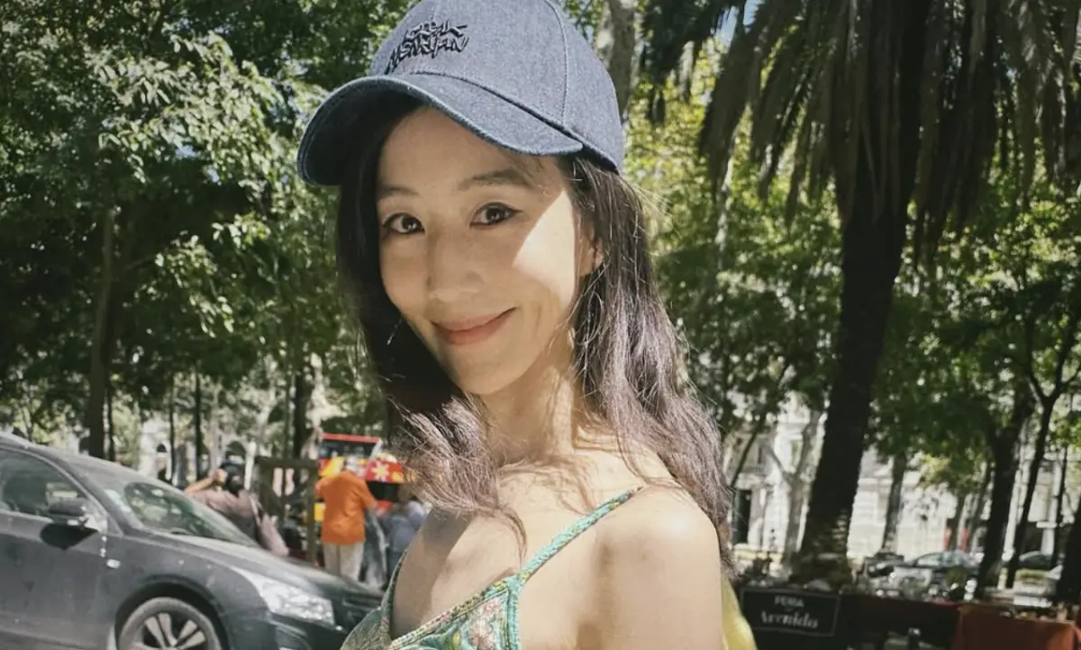 ▲藝人張鈞甯（如圖）今（4）日迎來43歲，她透過運動、保養與養生3方法維持凍齡美貌。面對愛情張鈞甯一樣有套方法，她對愛情保持自信與耐心，珍惜每段相遇，用理性與真心經營關係，讓生活與愛情都充滿溫度，由內而外散發獨特迷人氣質。（圖／翻攝自張鈞甯IG＠ningchang0904）