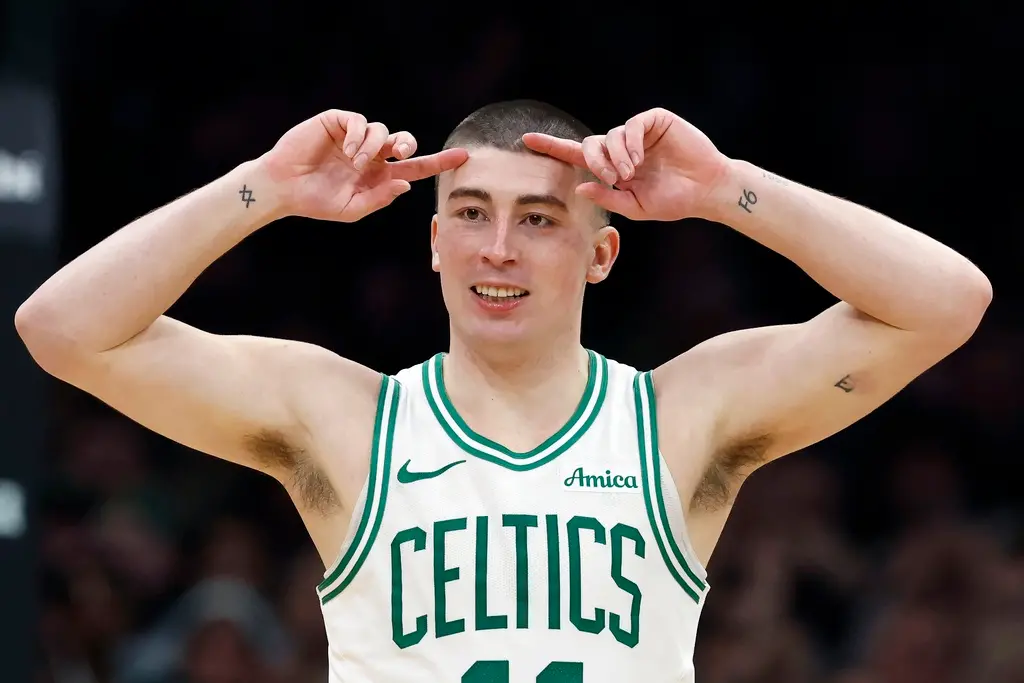 ▲波士頓塞爾提克射手Payton Pritchard大爆發！單場投進了8顆三分球，拿下28分，Jayson Tatum取得了職業生涯的第4次大三元，幫助波士頓塞爾提克終場以124：104擊敗費城76人。（圖／美聯社／達志影像）