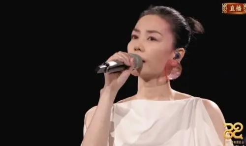 王菲爆遭冒用肖像代言平價衣！民眾識破P圖「2細節」：秒變大嬸
