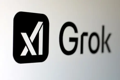 ▲馬斯克旗下AI新創公司xAI推出的聊天機器人Grok 3,號稱是「地表最聰明AI」。(圖/路透社/達志影像) ▲馬斯克旗下AI新創公司xAI推出的聊天機器人Grok 3,號稱是「地表最聰明AI」。(圖/路透社/達志影像)