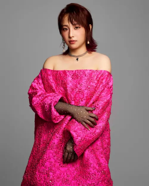 羅莎莎自組音樂團隊 首發單曲〈自願自愛〉2/21各大數位平台全面上線。(圖/感恩的心有限公司提供) ▲羅莎莎自組音樂團隊 首發單曲〈自願自愛〉2/21各大數位平台全面上線。(圖/感恩的心有限公司提供)