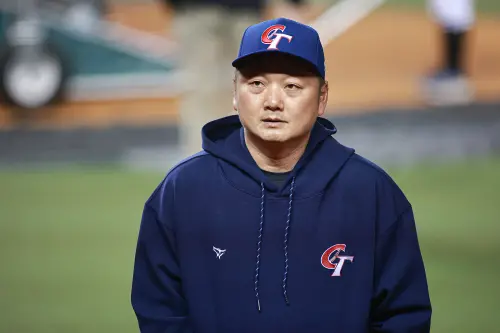 ▲2026年經典賽中華隊情蒐小組，將於本周五前往韓國，觀察韓國捷克在8、9日的交流賽，至於下周15、16日在東京大巨蛋舉行的日韓交流賽，也確定會由中華隊總教練曾豪駒親自領軍。（圖／記者葉政勳攝）