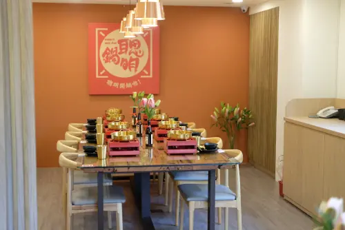 ▲林聰明沙鍋魚頭推出鍋物品牌「聰明鍋」，今天正式開幕，並推出開幕優惠。（圖／記者葉盛耀攝）