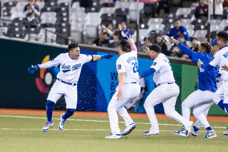 ▲尼加拉瓜阿列古利亞擊出再見安打。（圖／大會提供）