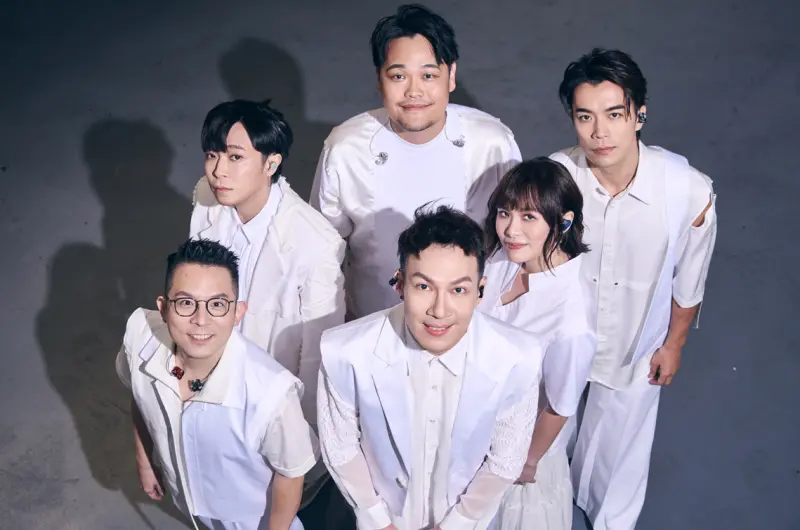 ▲蘇打綠（如圖）這次攻上小巨蛋砸了8千萬成本，好友田馥甄、張鈞甯都送花籃祝福，張鈞甯還說「我是聽你們歌長大的。」（圖／緒風提供）