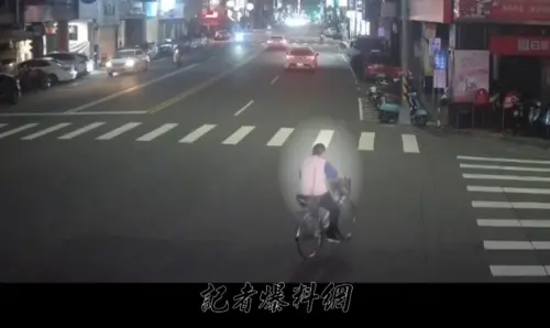 ▲30歲楊姓男子日前趁四下無人的時候，跑進民宅偷走兩件女性內衣，隨後騎腳踏車逃逸。（圖／翻攝記者爆料網）