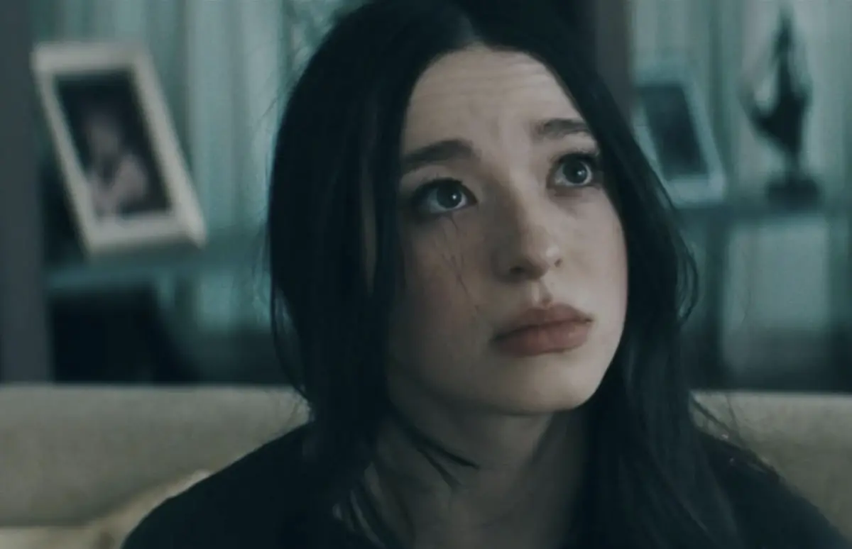 ▲2025奧斯卡獎項全數揭曉，限制級愛情小品《艾諾拉》勇奪最佳影片、影后、導演等5項大獎成為本屆大贏家。（圖／摘自IMDb）