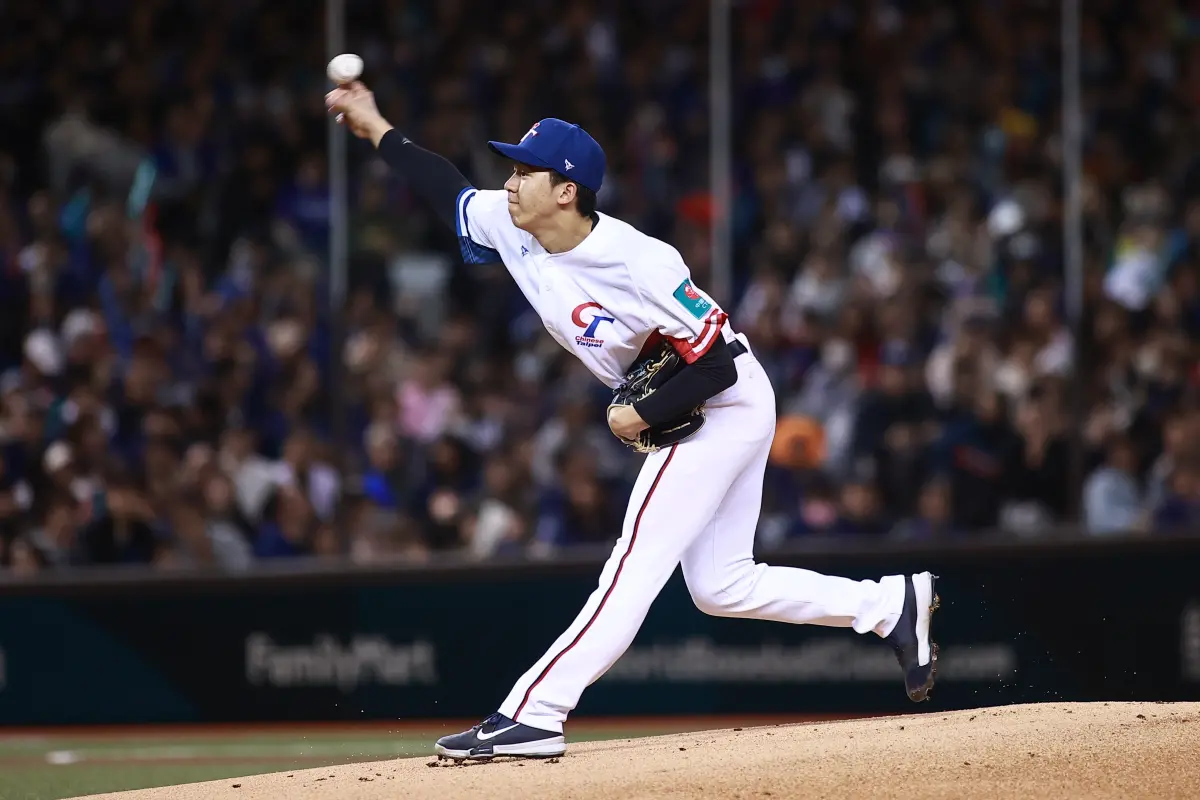 ▲中華隊先發投手徐翔聖首局被連續安打失掉2分。（圖／記者葉政勳攝）